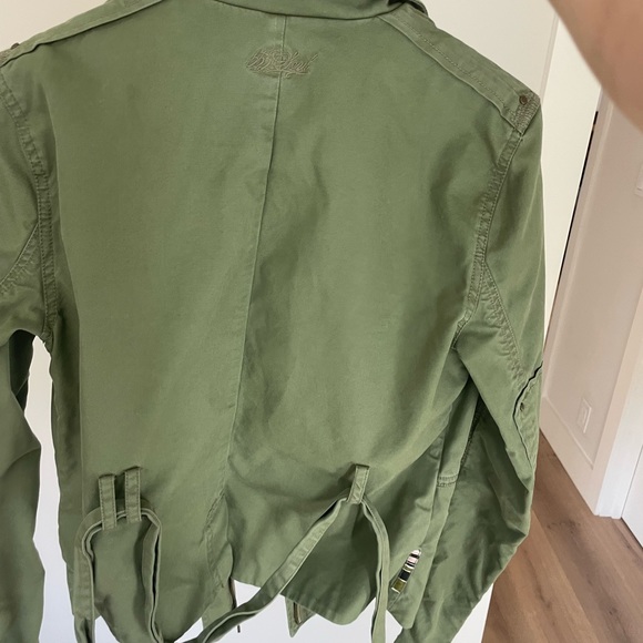 Army green jacket - Picture 3 of 4